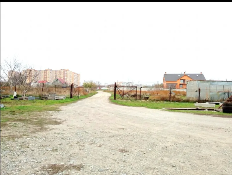 Land, 465 m², Illichanka