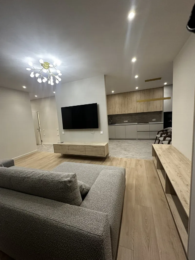 2-комнатная квартира, 90 м², 51 Жемчужина, Аркадия