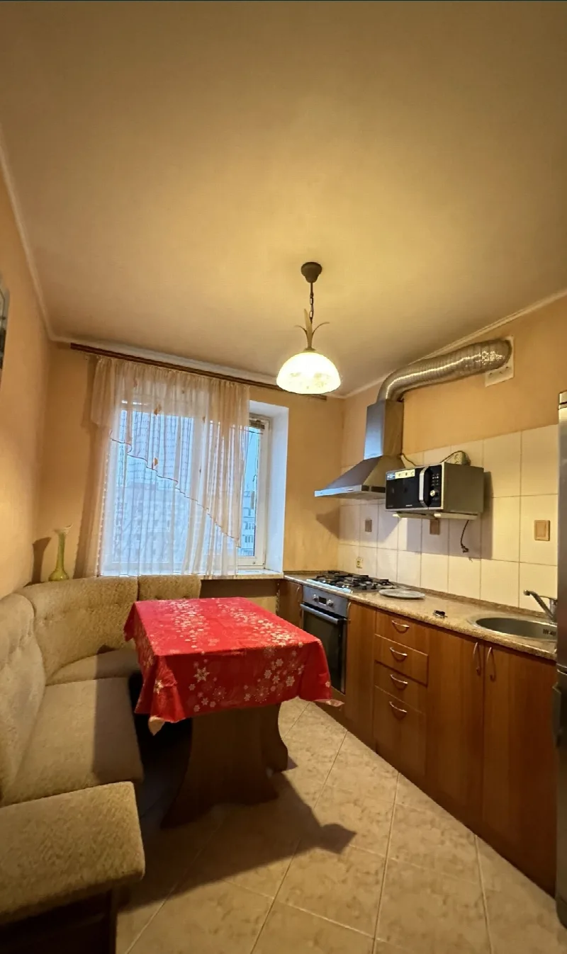 2-кімнатні, 52 м²