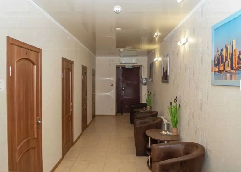 Комерційна, 76 м², Центр