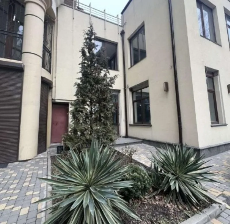 Commercial, 455 m², City centre