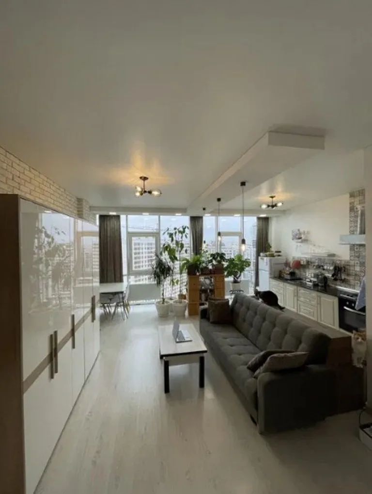 1-room, 48 m²