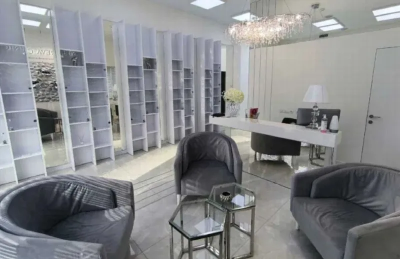 Коммерция, 100 м², Море, Фонтан