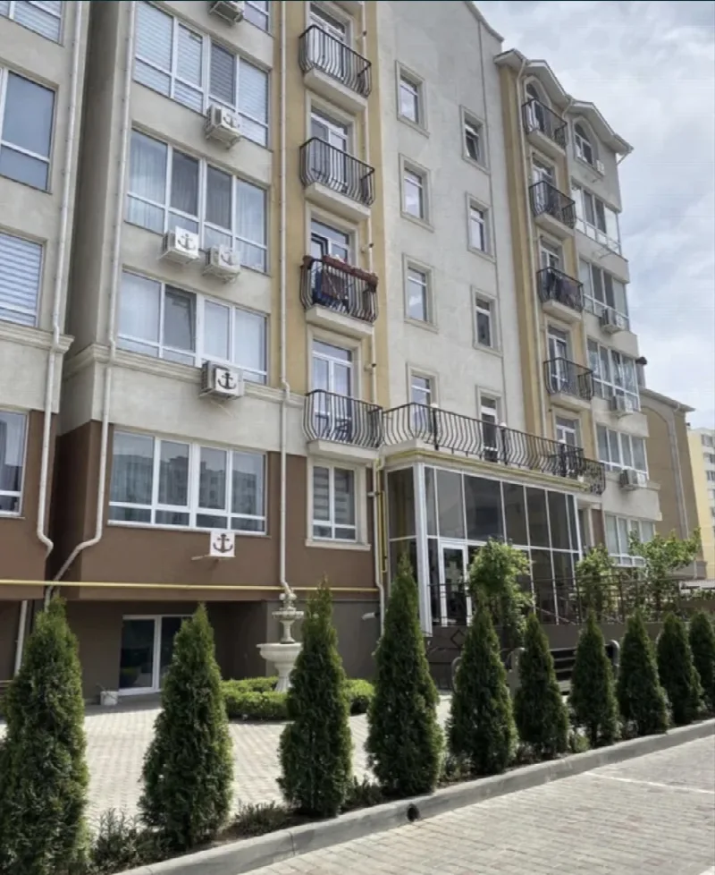 4-кімнатні, 93 м²