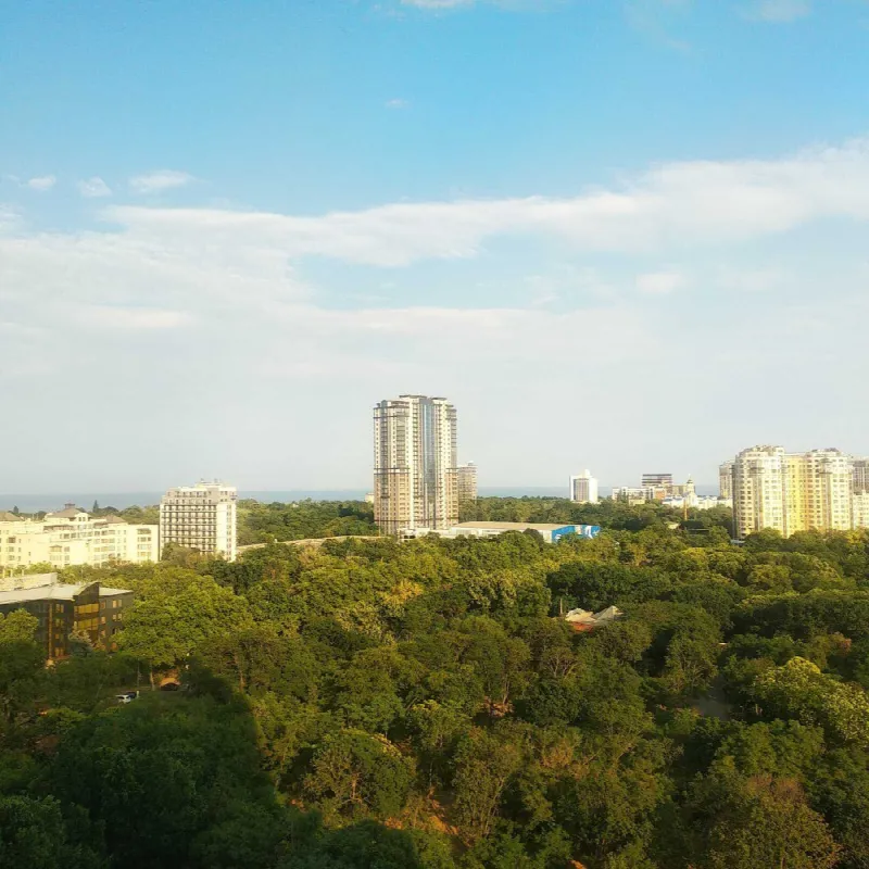 2-кімн. квартира 81 м², 10/25 пов., Кукурудза, просп. Шевченка