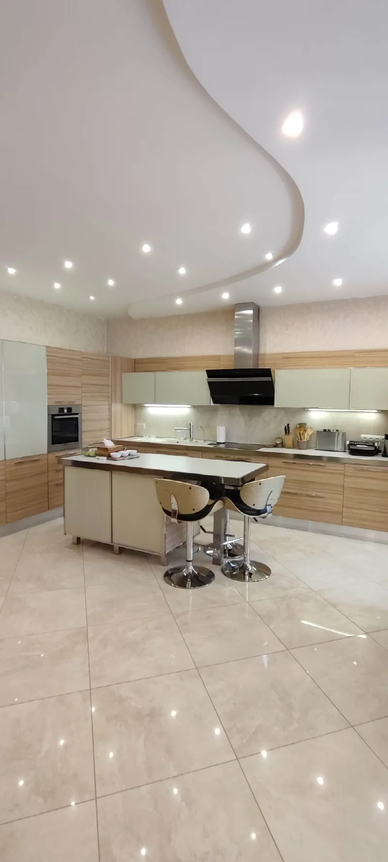 3-кімнатна квартира, 141 м², Гранд Парк, Фонтан