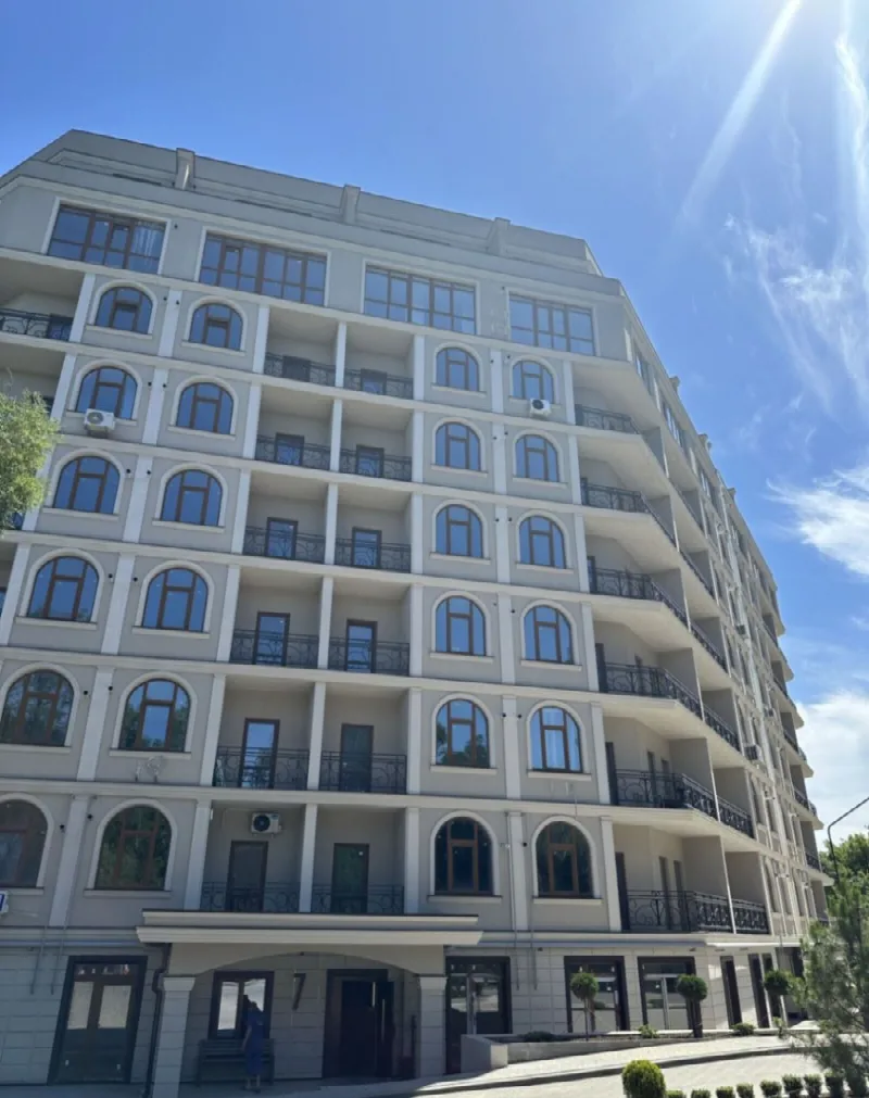 2-кімнатні, 80 м²