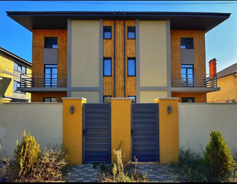 4-кімнатний будинок, 233 м², Царське Село 2