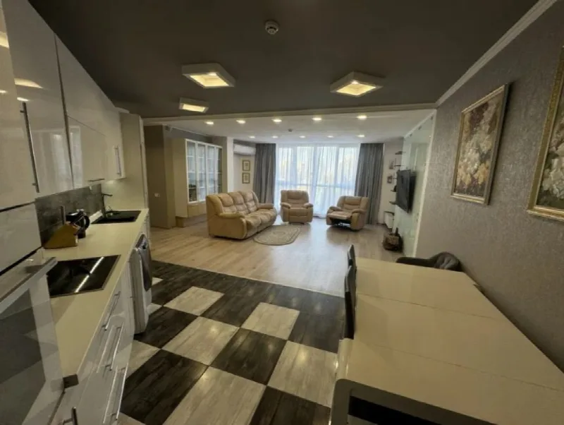 3-кімнатна квартира, 88 м², Середньофонтанська, дім 30/1, Фонтан