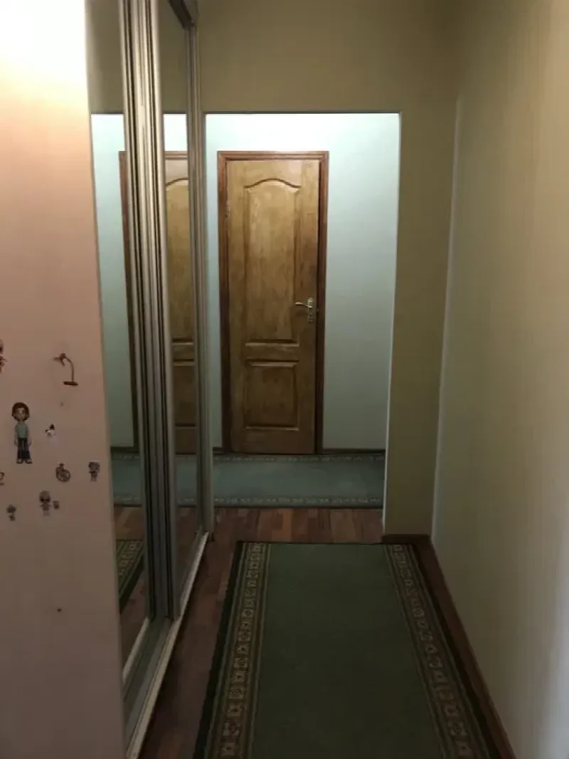 4-кімнатна квартира, 82 м², Фонтан