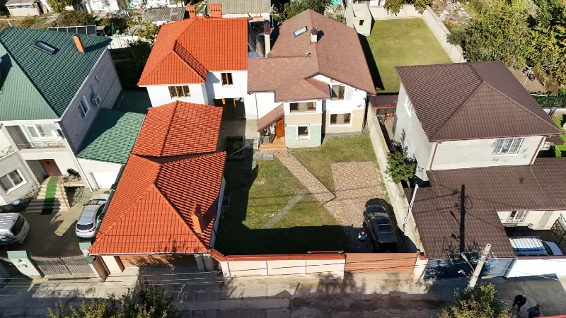 6-кімнатні, 500 м²