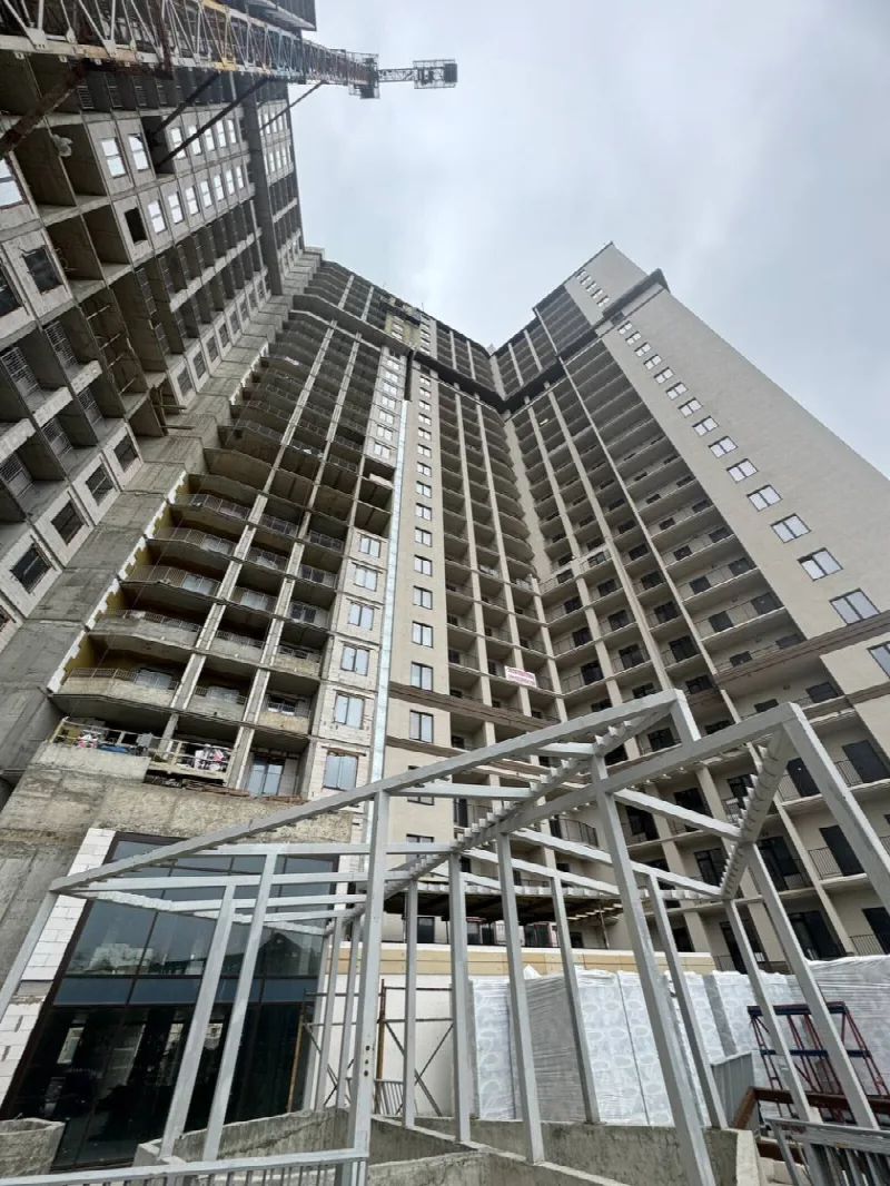 4-кімнатні, 138 м²