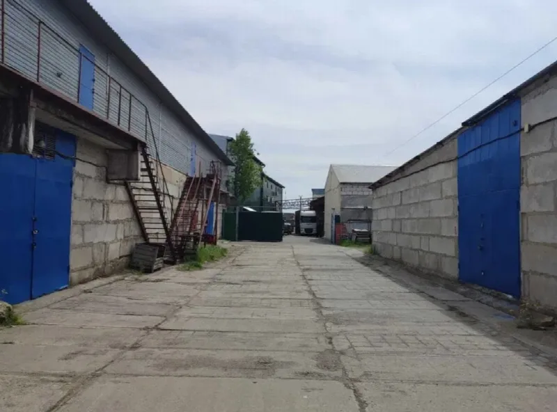 Коммерция, 5 674 м², Авангард
