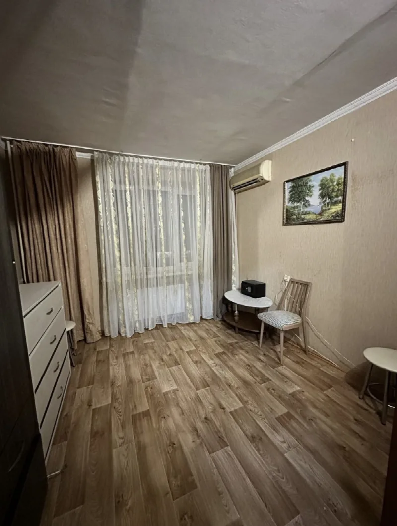 1-кімнатні, 34 м²