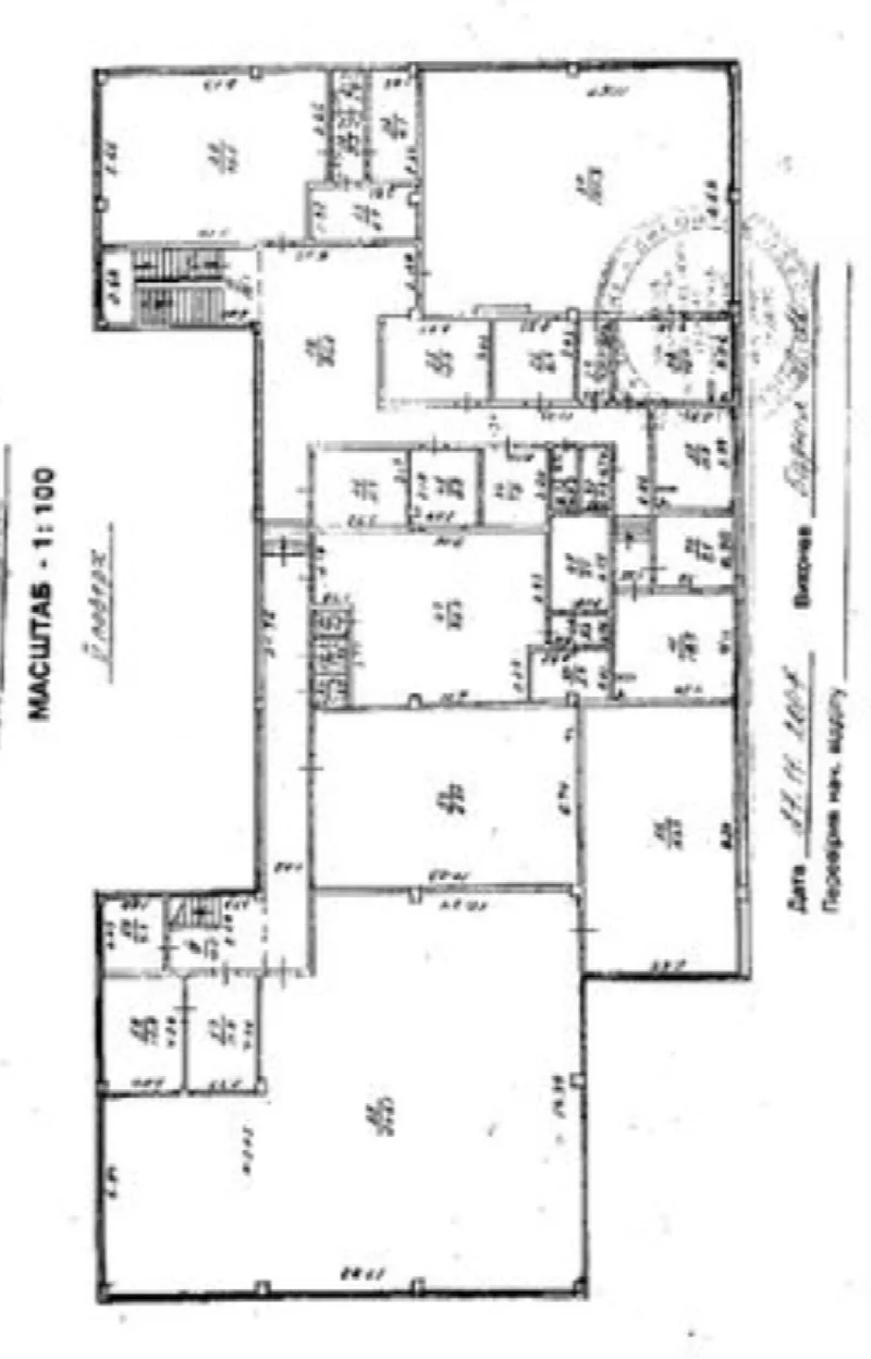 Комерційна, 1 504 м², Центр