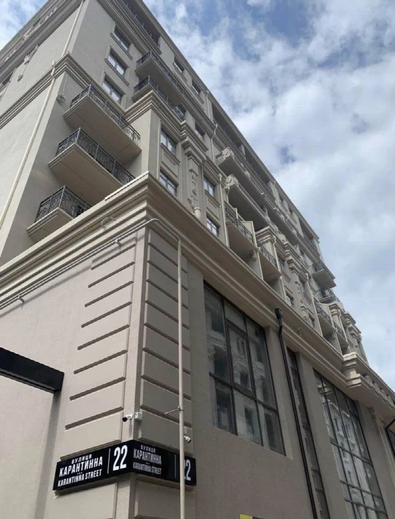 3-комнатная квартира, 80 м², Аполлон на Карантинной, Центр