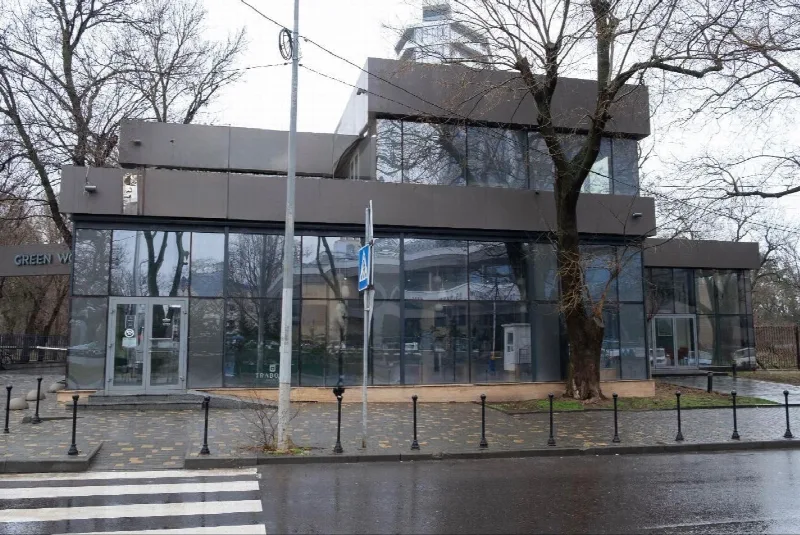 Комерційна, 610 м², Шевченко-Французький