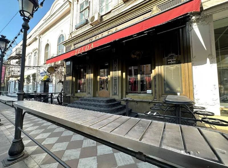 4-кімнатні, 150 м²