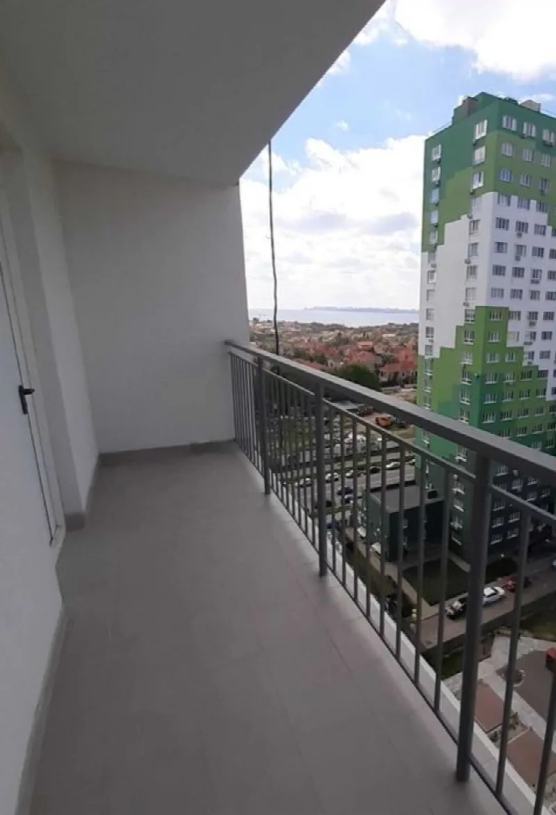 2-кімнатні, 80 м²