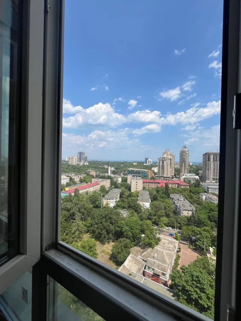 4-кімнатна квартира, 143 м², Сонячний-4, Фонтан