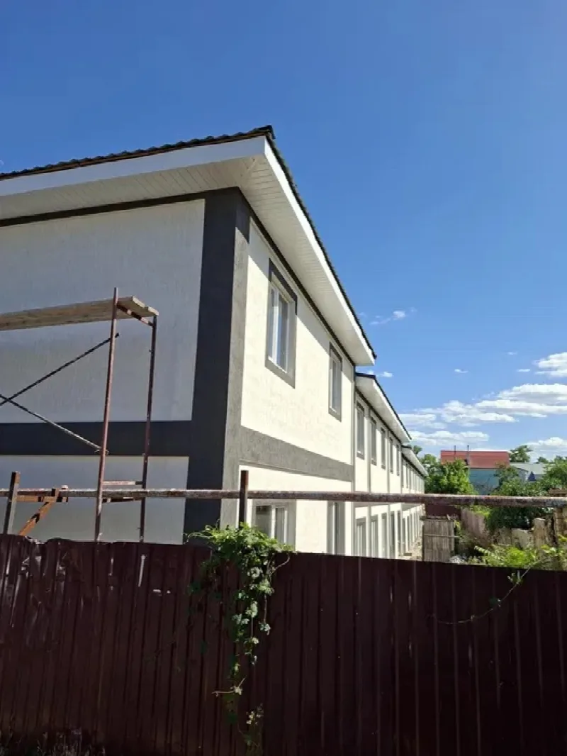 2-кімнатний будинок, 60 м², Ленселище
