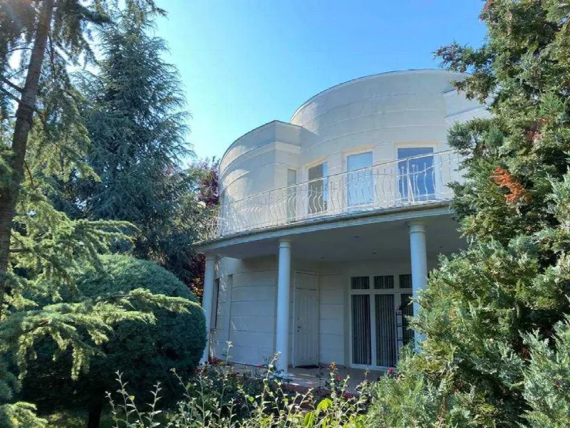 5-кімнатний будинок, 240 м², Таїрова