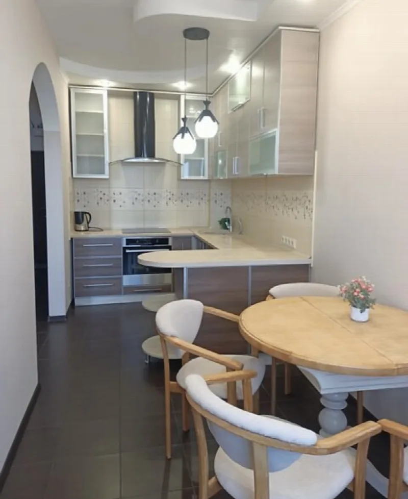 1-room, 48 m²