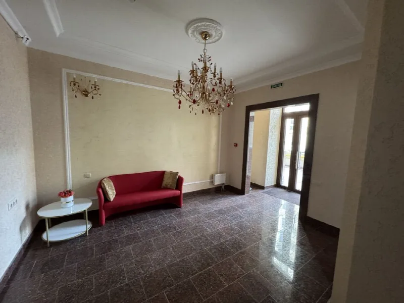 3-комнатная квартира, 106 м², Виндзор дом 1, Центр