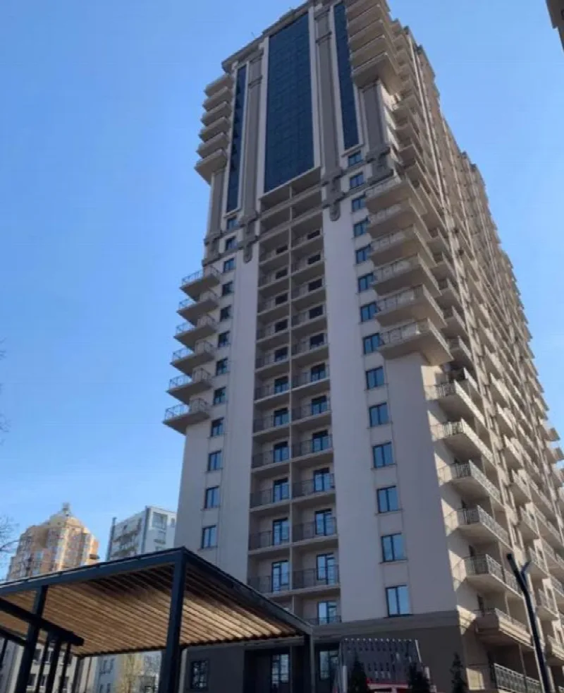 3-кімнатні, 106 м²