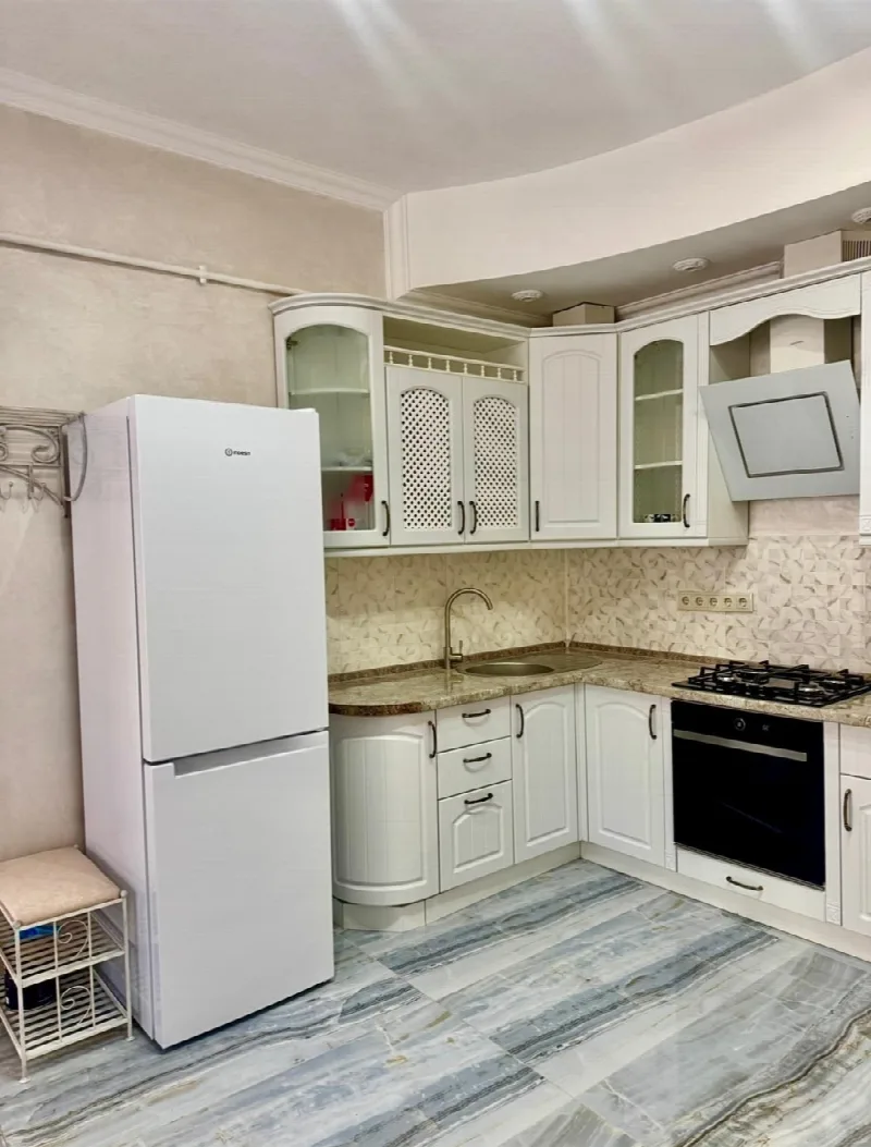 2-кімнатна квартира, 55 м², Центр