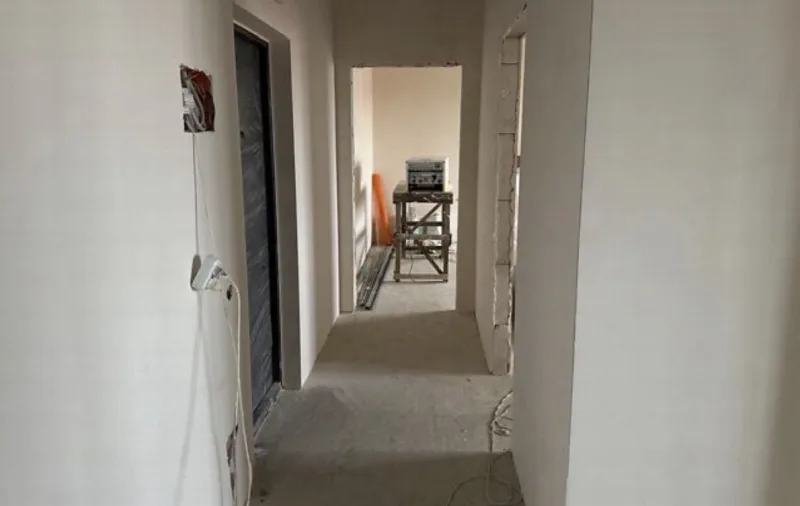 2-комнатная квартира, 52 м², Авангард