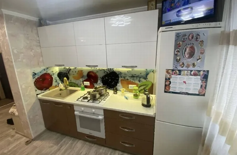 3-room apartment, 72 m², Chornomorske