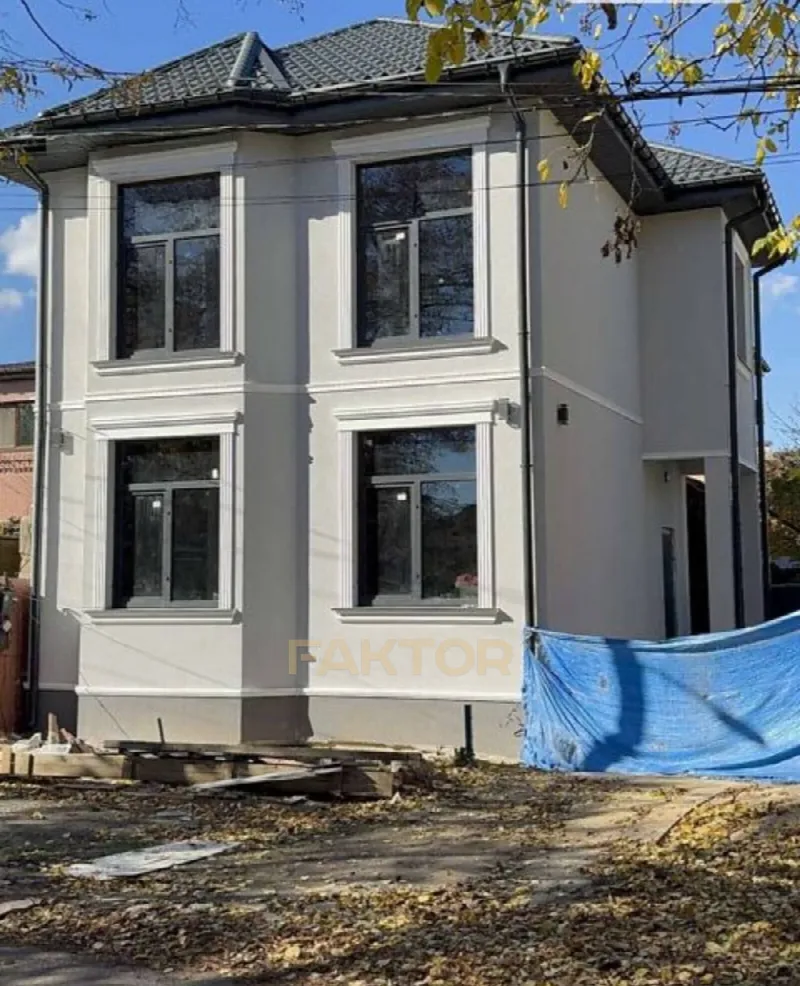 Дом 130 м², участок 3 сот., ул. Петрашевского, Фонтан