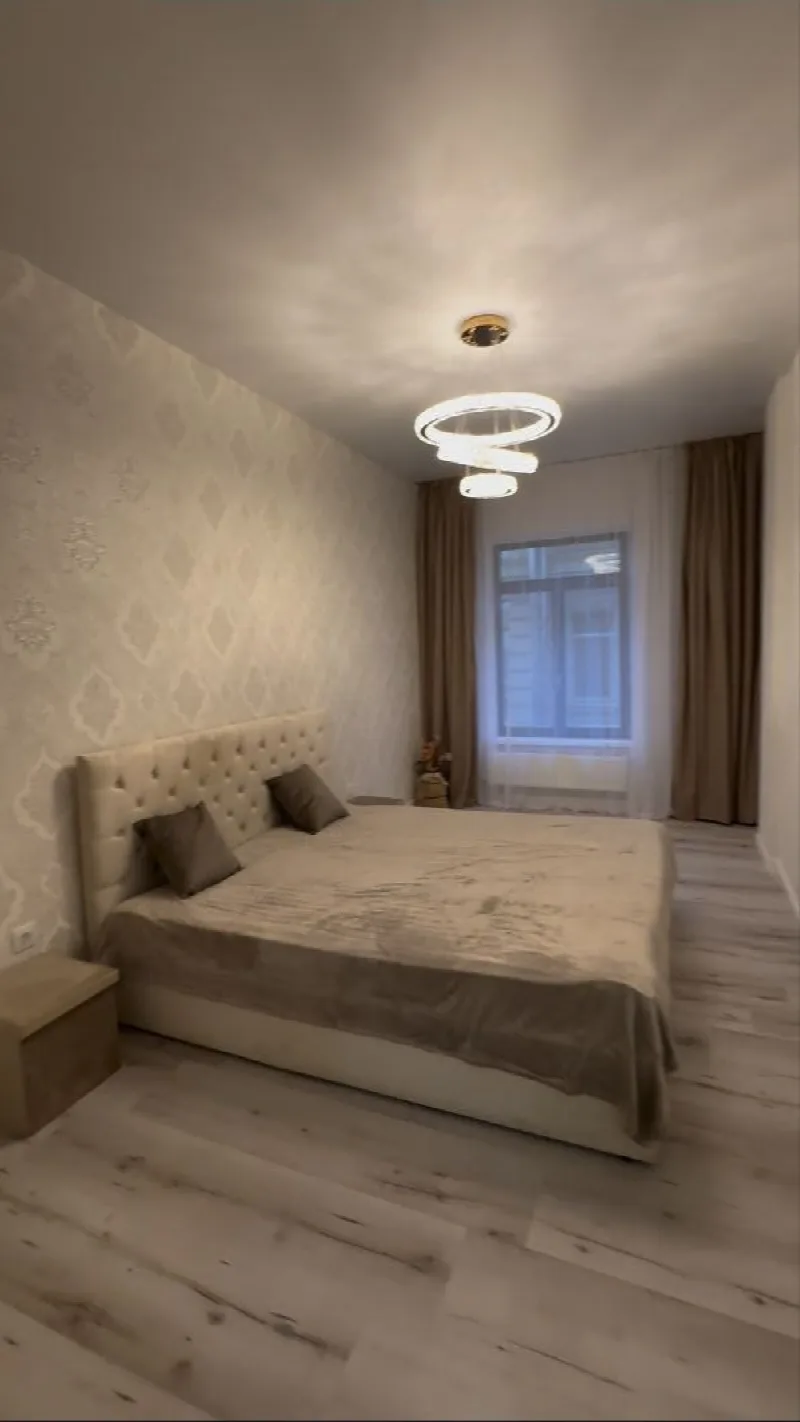 1-кімнатна квартира, 49 м², Консул, Фонтан