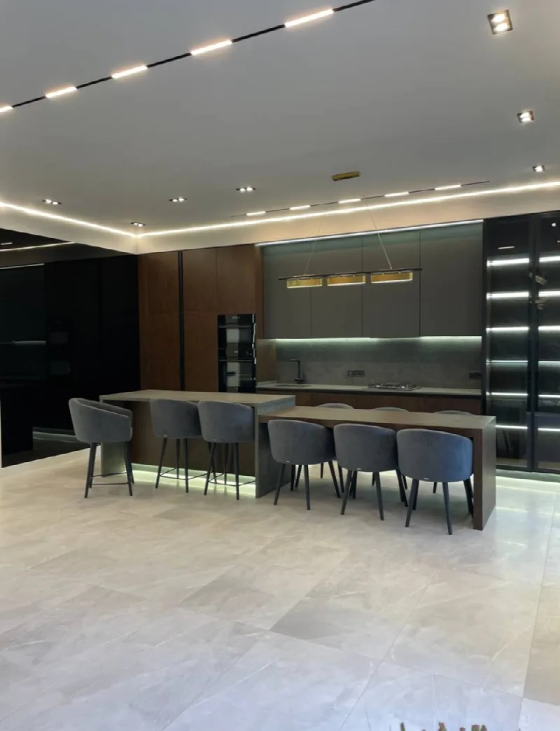 3-кімнатний будинок, 250 м², Таїрова