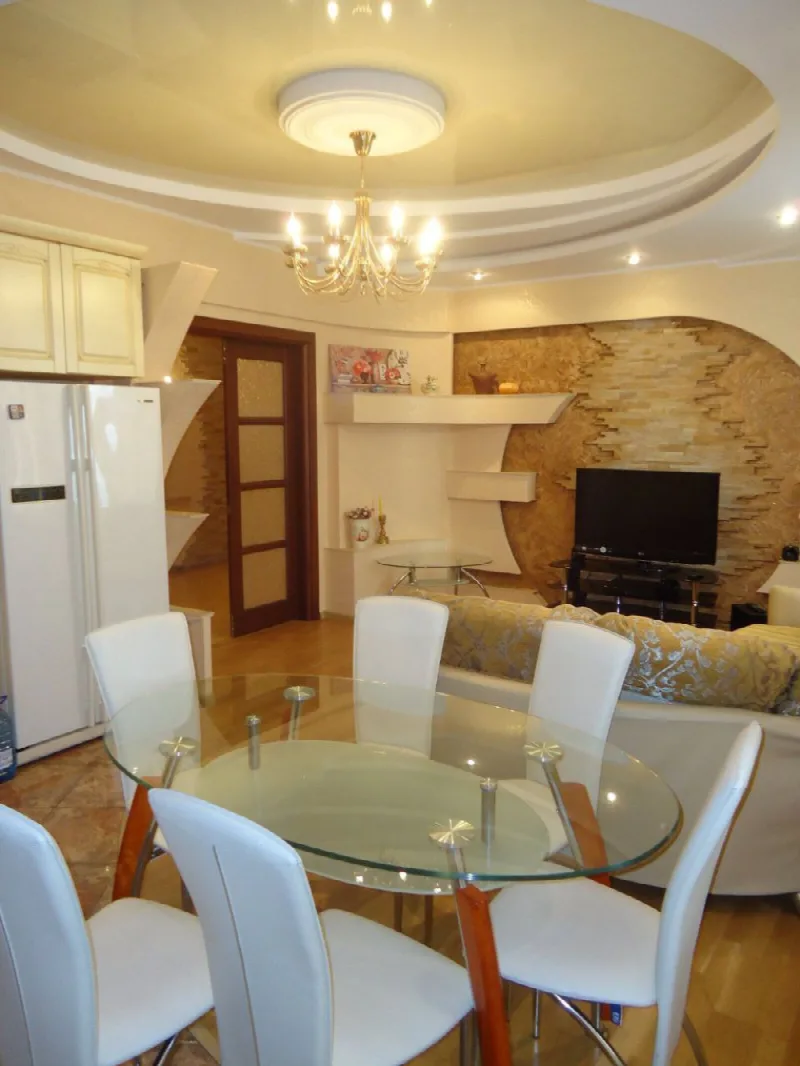 4-кімнатна квартира, 155 м², Подкова, Фонтан