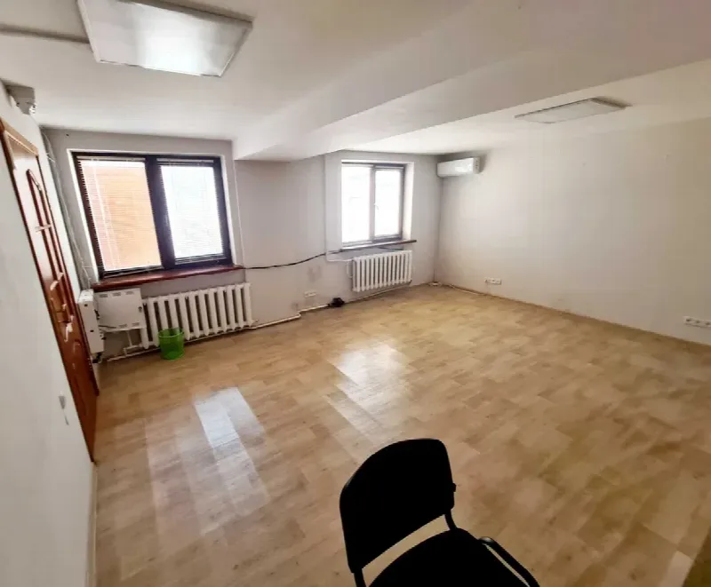 5-кімнатні, 140 м²