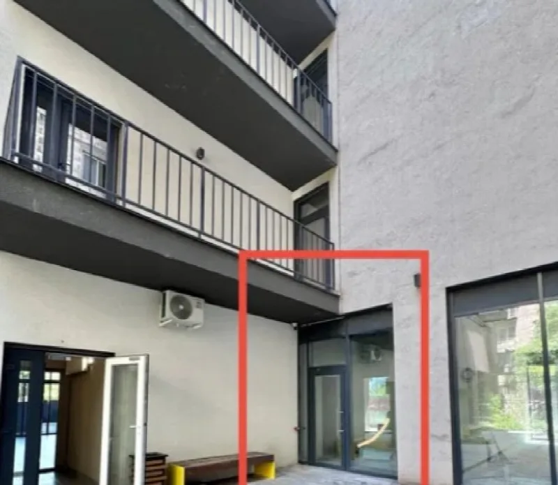 Коммерция, 50 м², Пространство на Педагогической, Фонтан