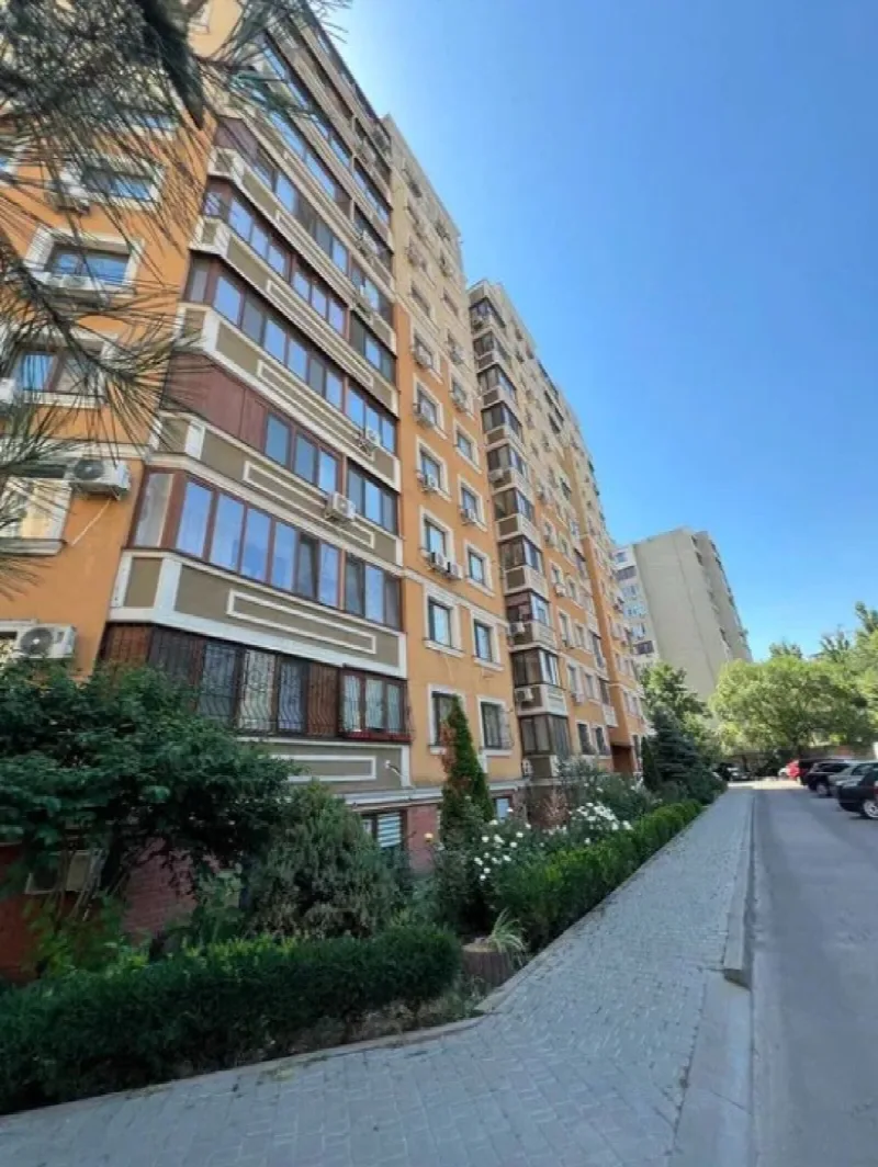 Комерційна, 63 м², Академмістечко, Фонтан