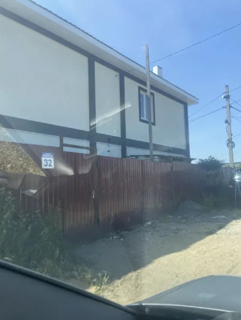 2-кімнатний будинок, 44 м², Ленселище