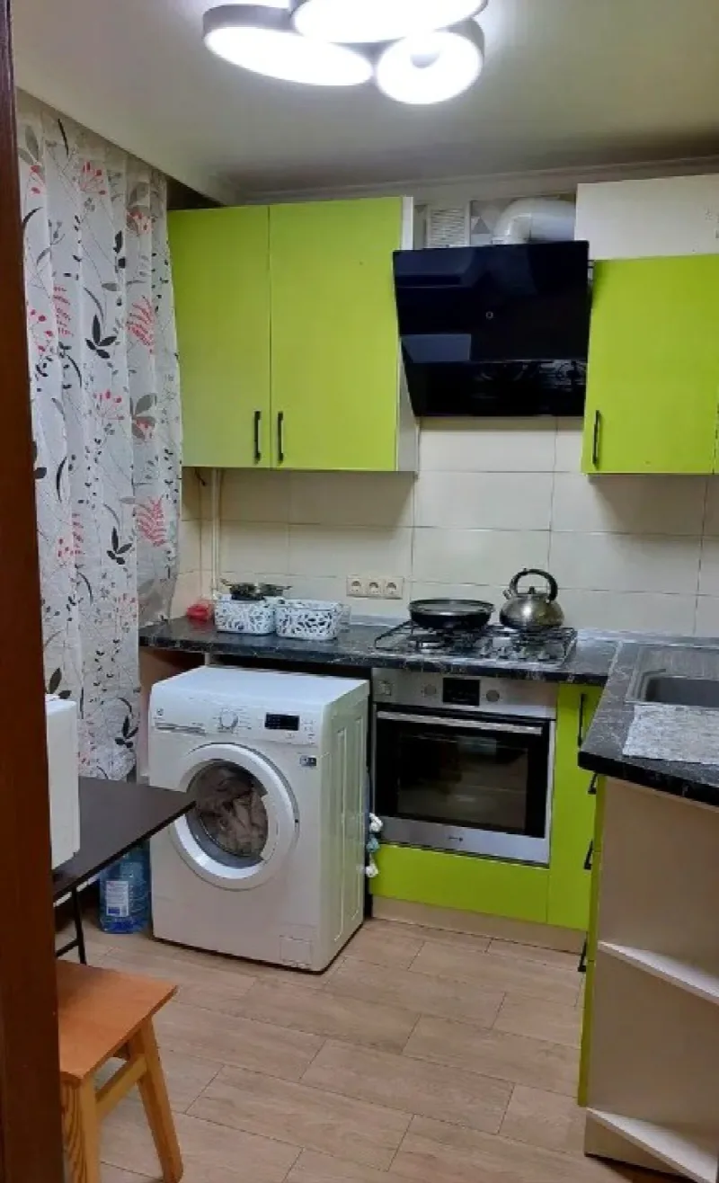 2-кімнатні, 42 м²