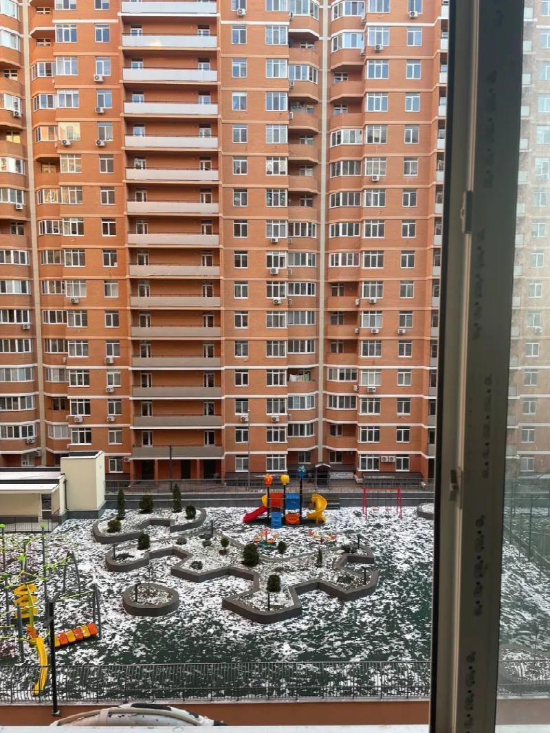 2-кімнатні, 70 м²