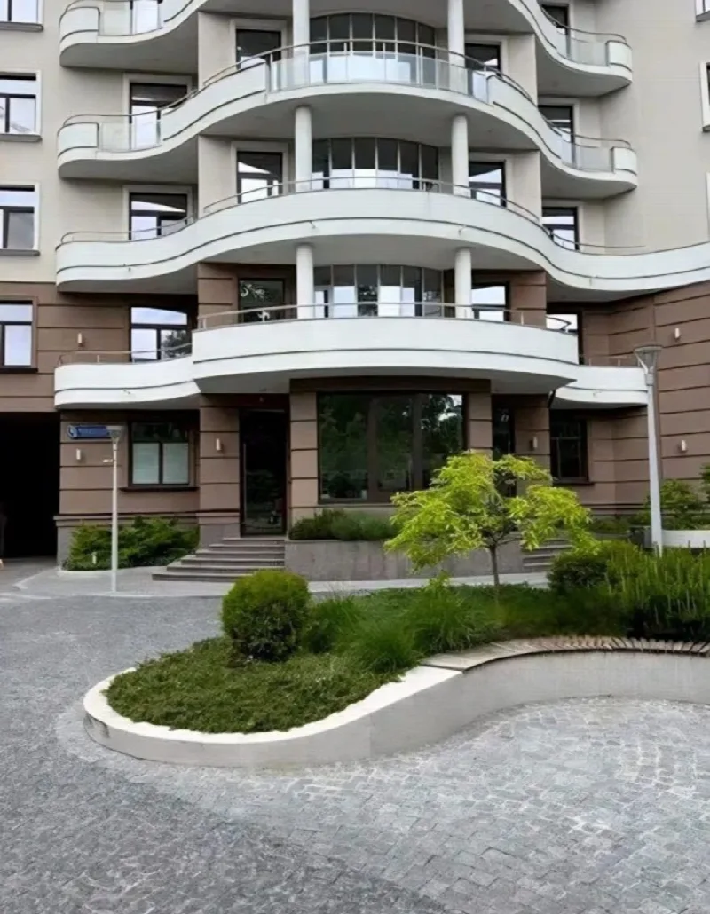 3-кімнатна квартира, 105 м², Шевченко-Французький