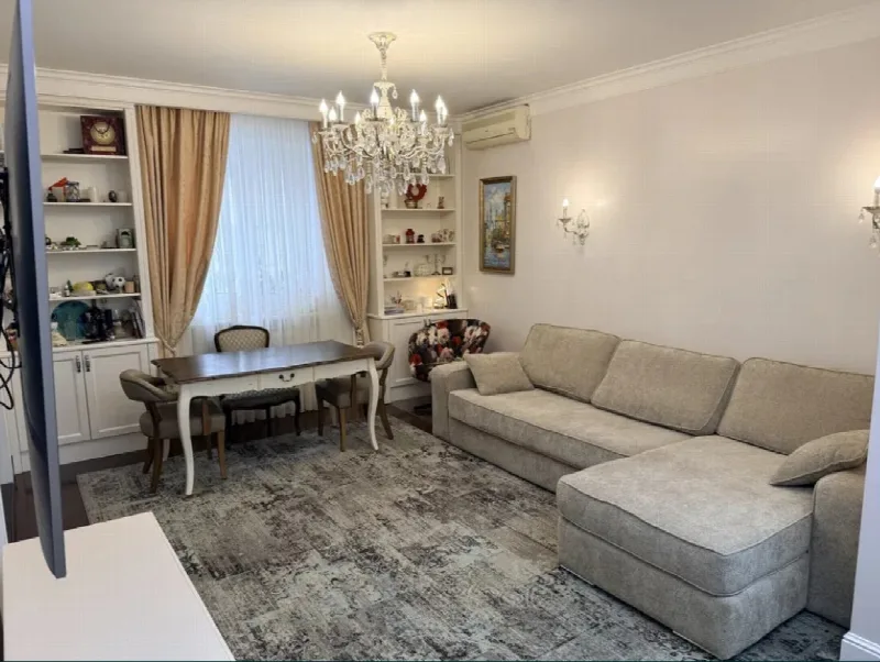 4-кімнатна квартира, 100 м², Фонтан