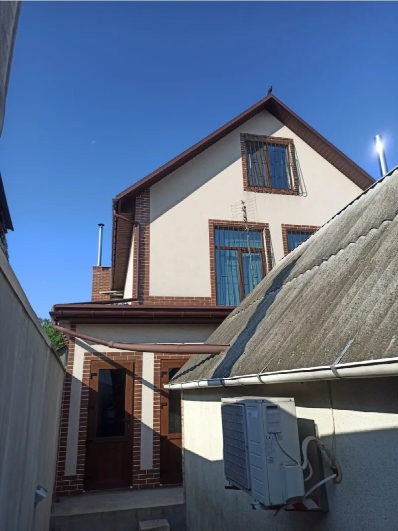 3-кімнатний будинок, 114 м², Черемушки
