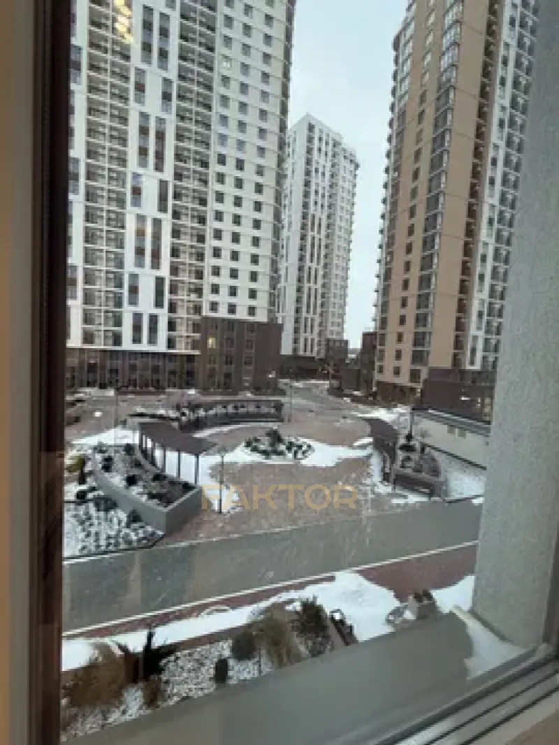 2-комн. квартира 63 м², этаж 3/24, 61 Жемчужина, ул. Краснова