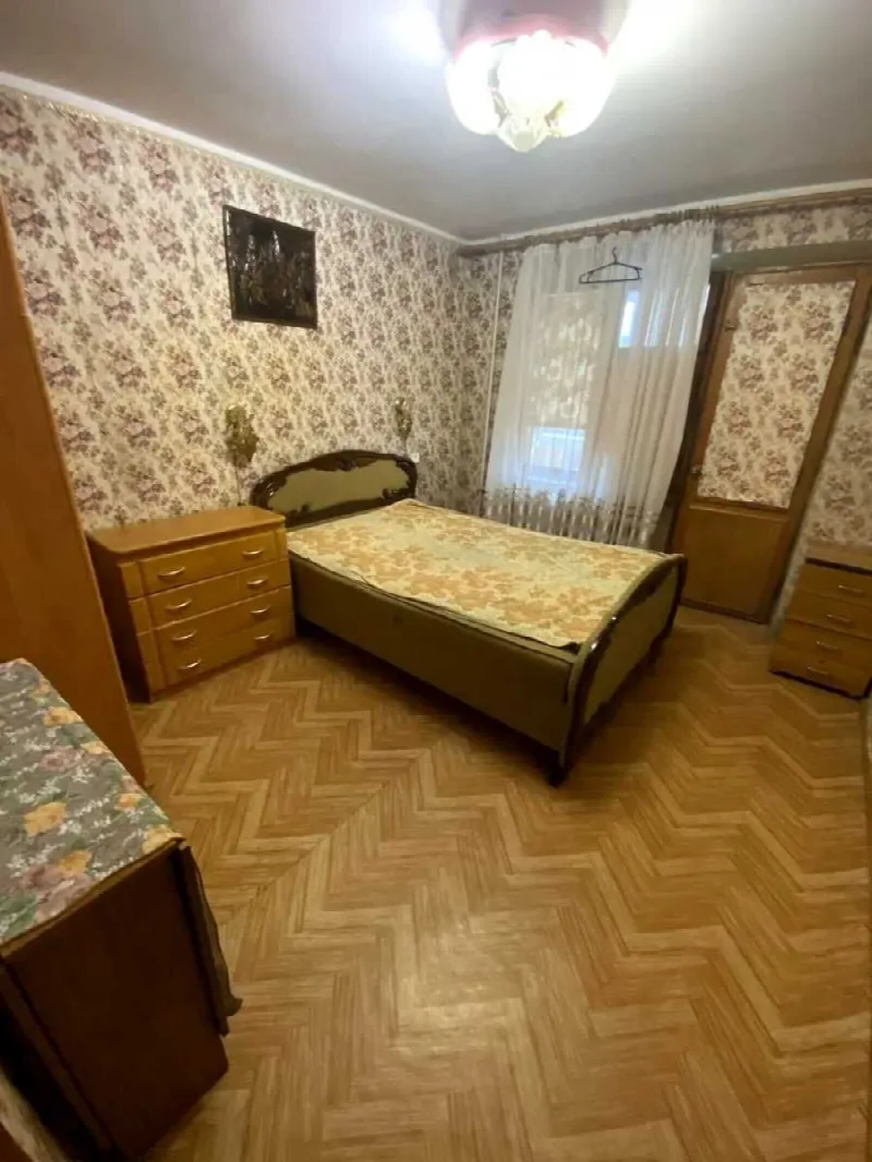 4-кімнатні, 63 м²
