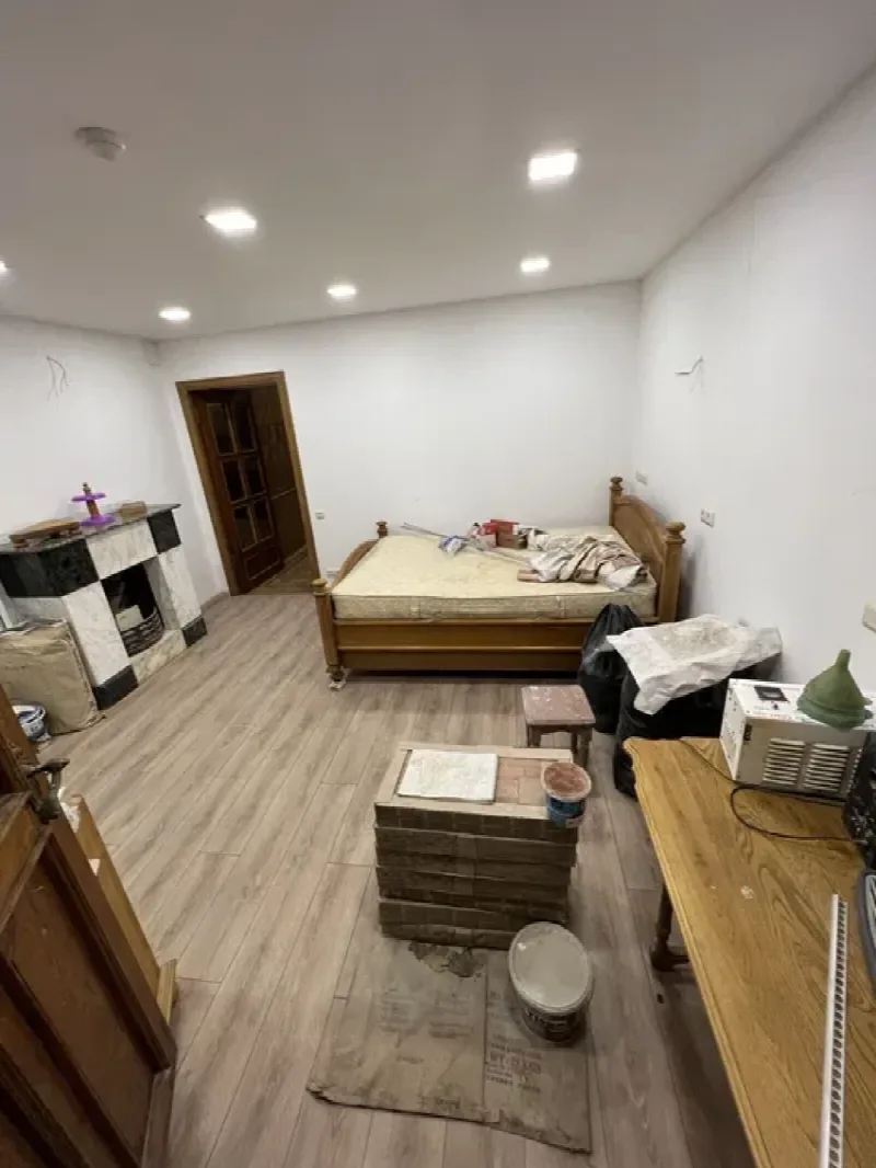 3-кімнатна квартира, 67 м², Центр