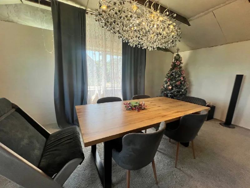 4-кімнатні, 170 м²
