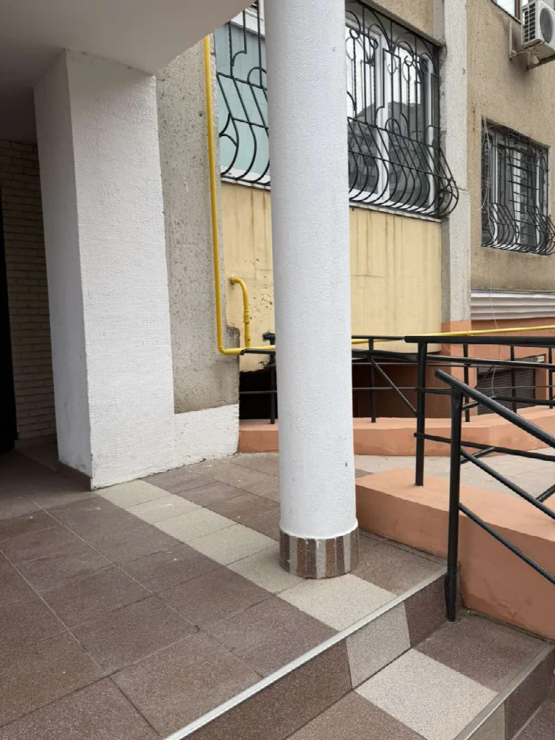 2-кімнатна квартира, 83 м², Фонтан